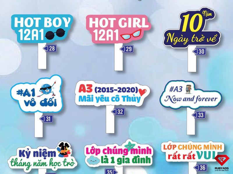 hashtag cầm tay chụp kỷ yếu