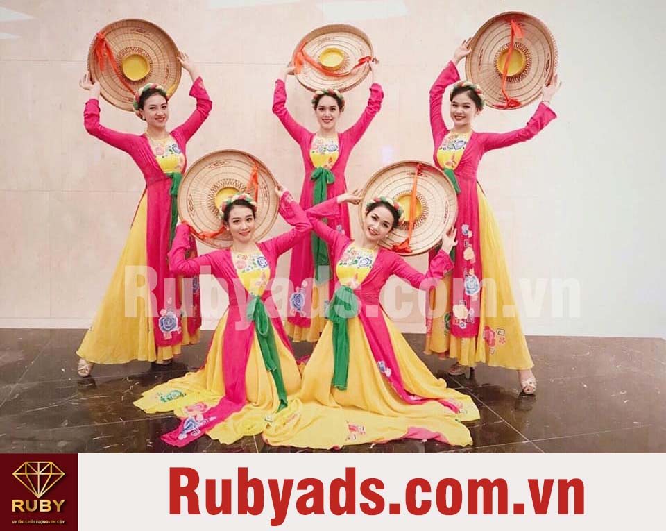 Địa điểm cho thuê trang phục biểu diễn giá tốt nhất tại TP.HCM