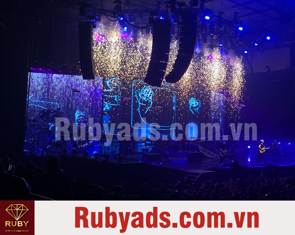 cho thuê âm thanh ánh sáng tại Ruby