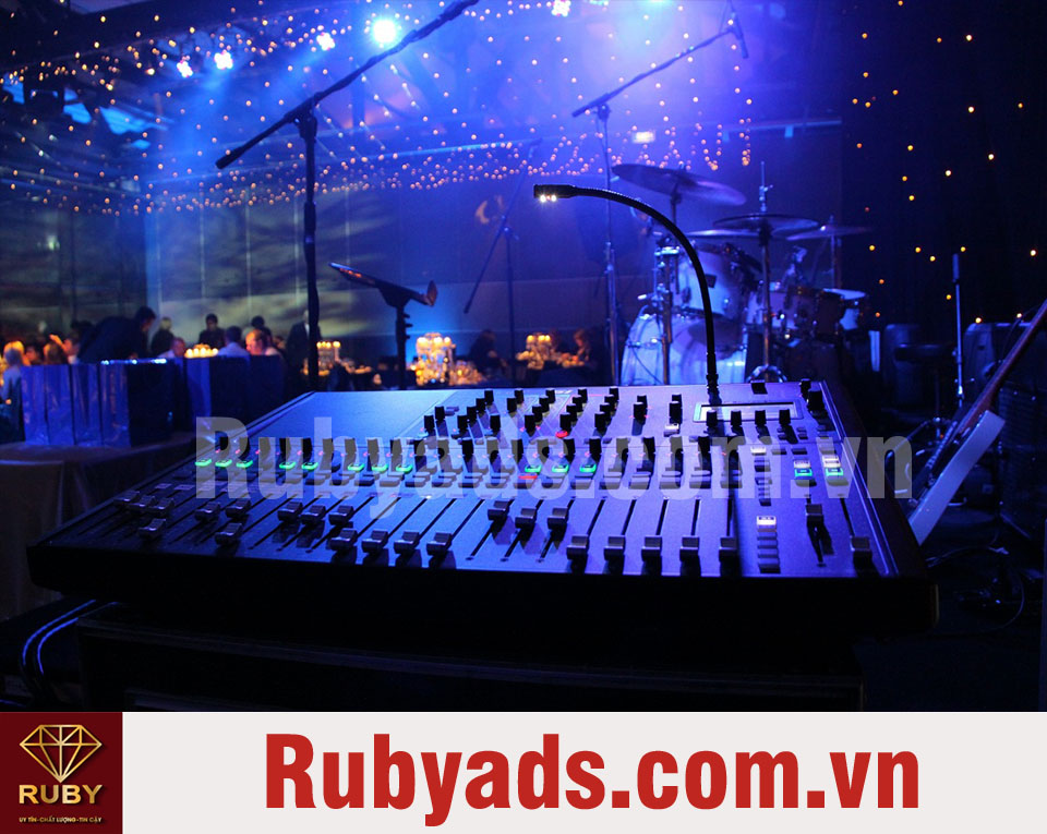 Giá dịch vụ cho thuê âm thanh ánh sáng