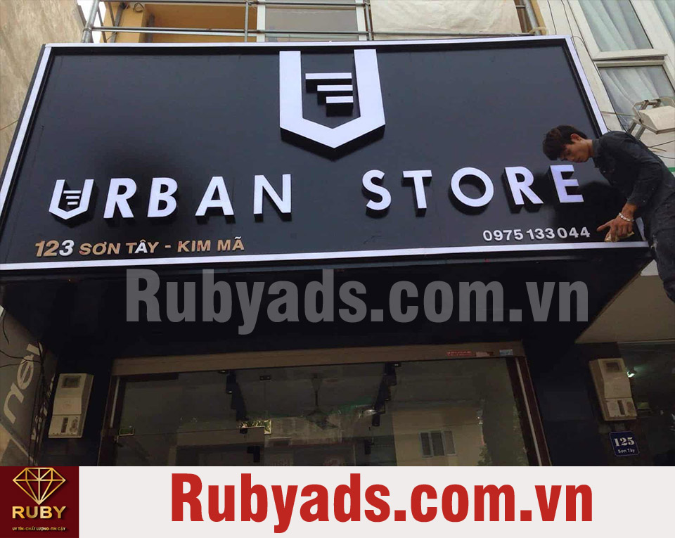 thi công bảng hiệu quảng cáo tại Quận 7