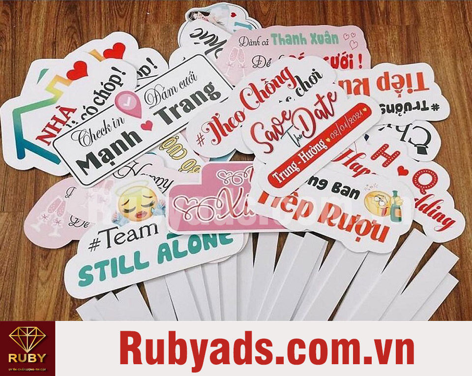 Dịch vụ in hashtag cầm tay tại Quận 11 cực độc đáo