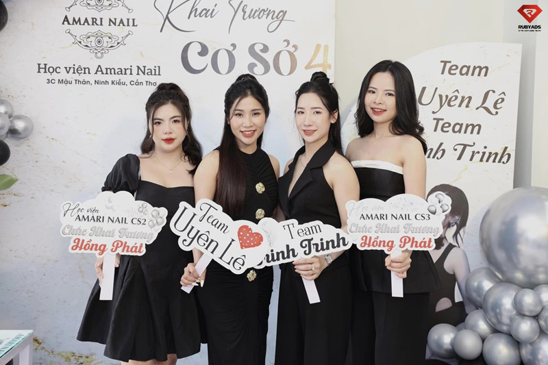 mẫu hashtag cầm tay spa