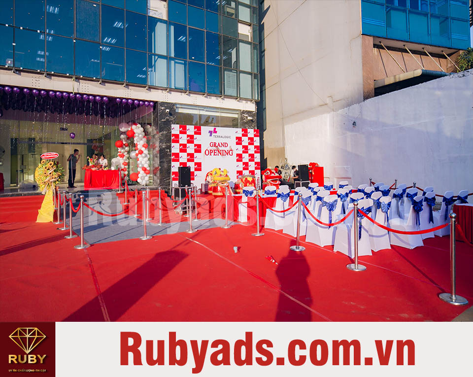 tổ chức lễ khai trương trọn gói là gì