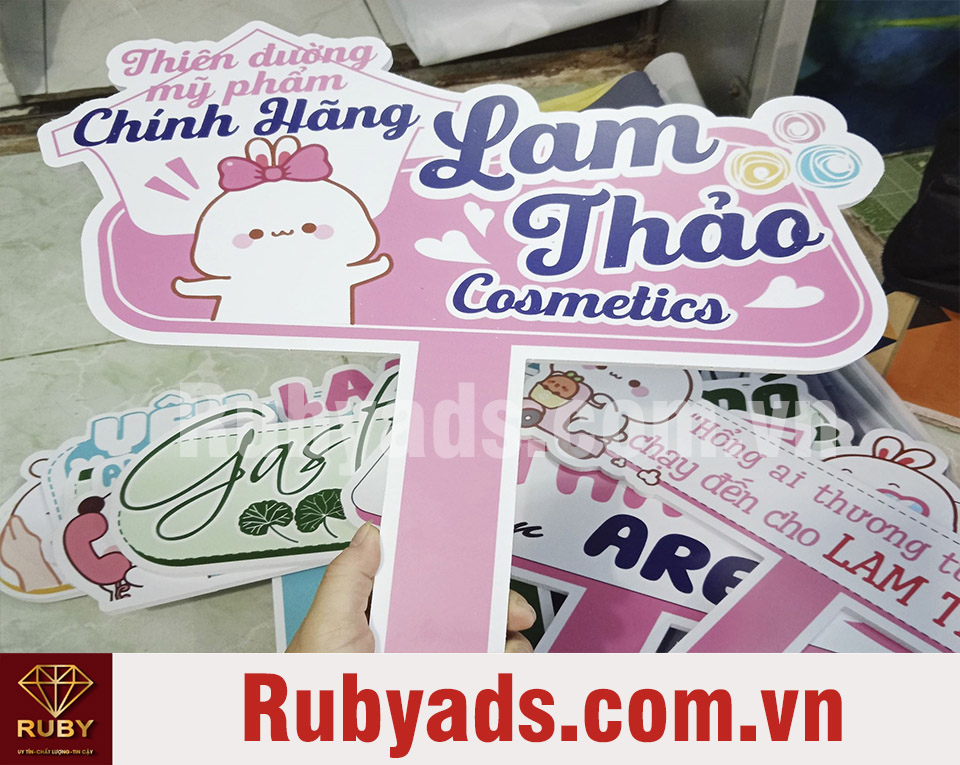 hashtag cầm tay khai trương