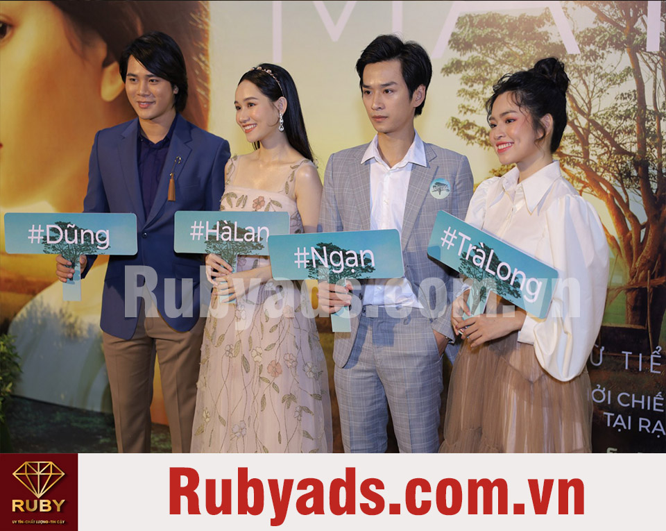 Hashtag cầm tay sự kiện