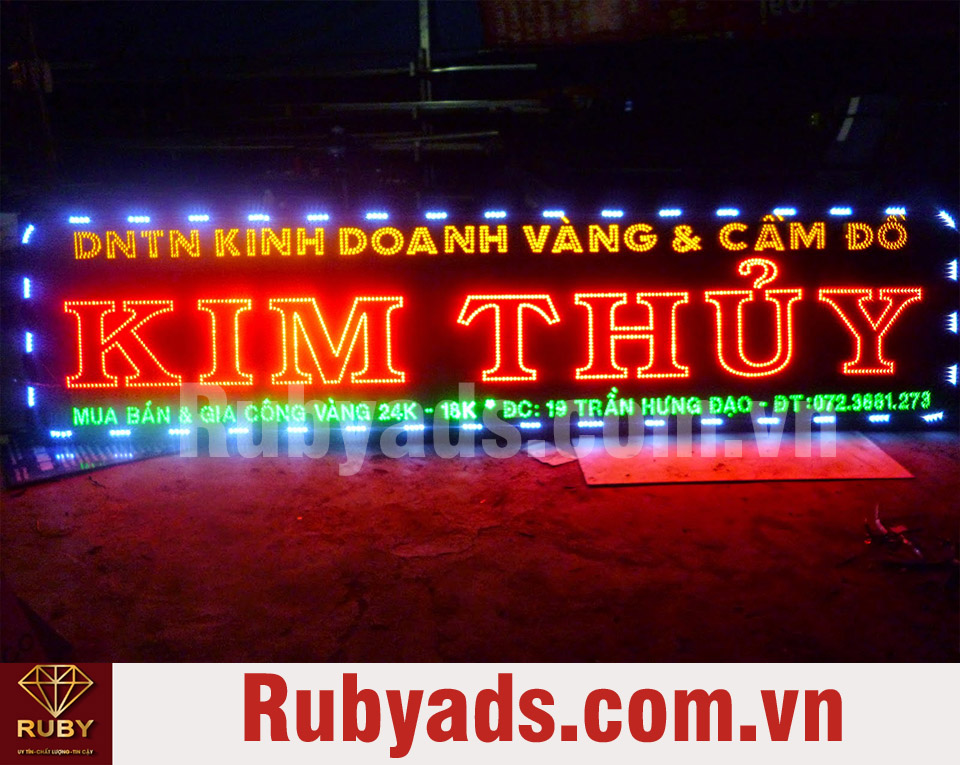 Thi công bảng hiệu quảng cáo tại quận Phú Nhuận