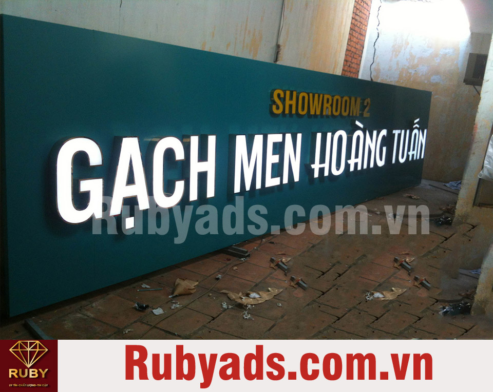 Thi công bảng hiệu quảng cáo tại huyện Hóc Môn giá rẻ chất lượng