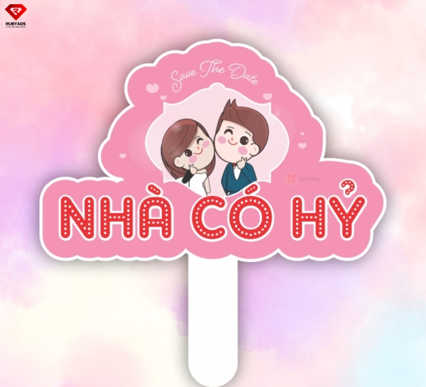 hashtag cầm tay cưới