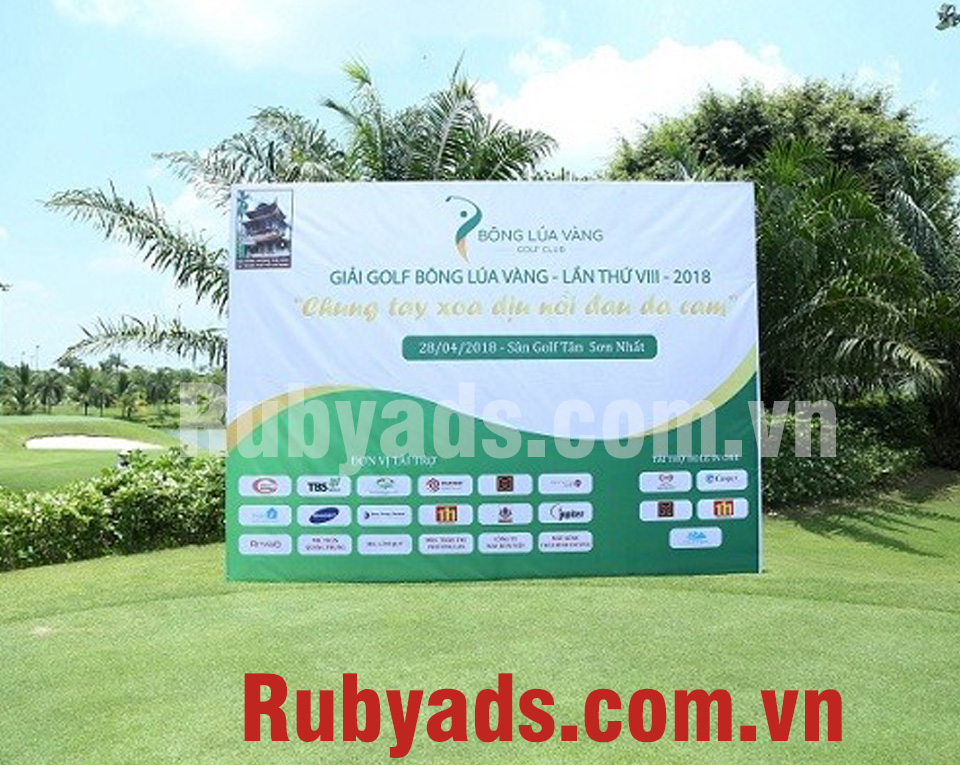 kích thước backdrop sự kiện ngoài trời