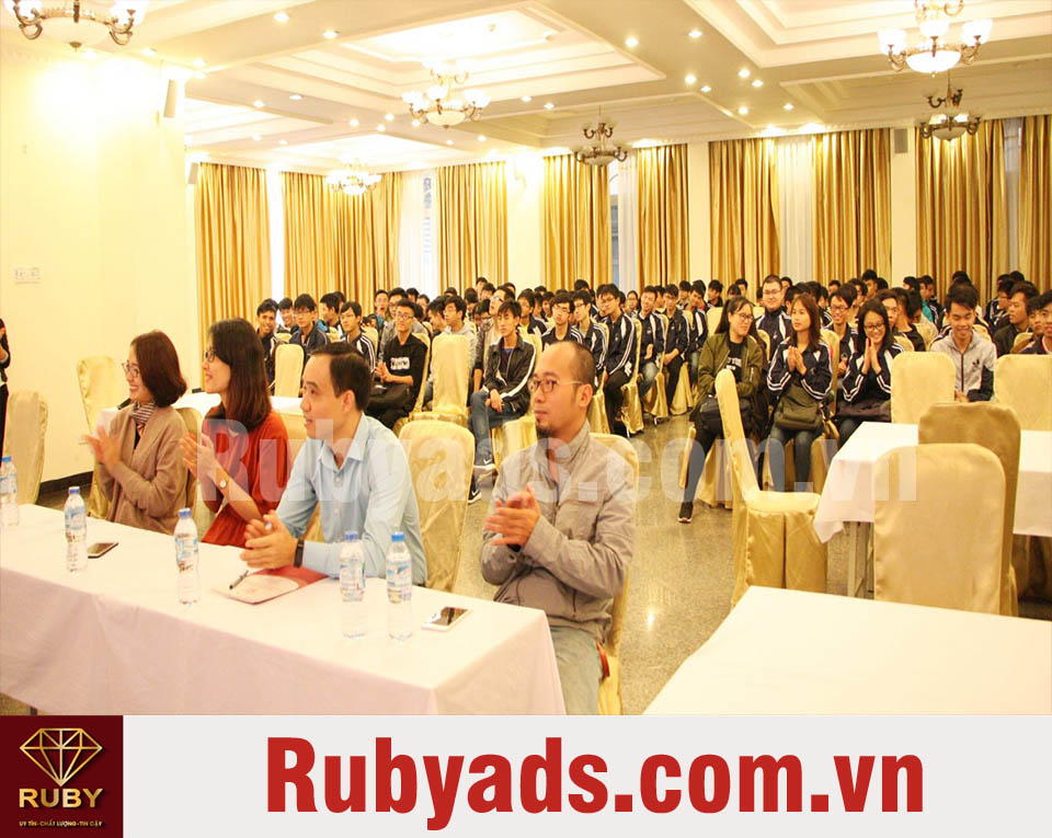 Tư vấn gói dịch vụ tổ chức hội thảo chuyên nghiệp miễn phí