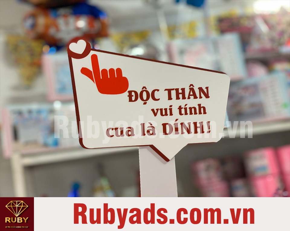 Dịch vụ in hashtag cầm tay tại Quận 5 giá rẻ - chuyên nghiệp