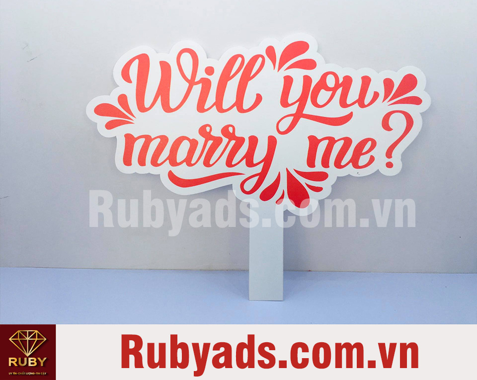 Địa chỉ uy tín in Hashtag Formex 5mm chụp hình live streams kinh doanh bán hàng